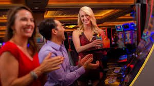 22ph Live Casino baccarat table with real dealer on mobile screen